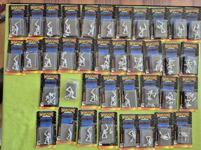 WARZONE Mutant Chronicles,  35 x Zinn Figuren  OVP