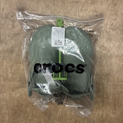 New Work Crocs Classic Work Clog in Green, m5/w7