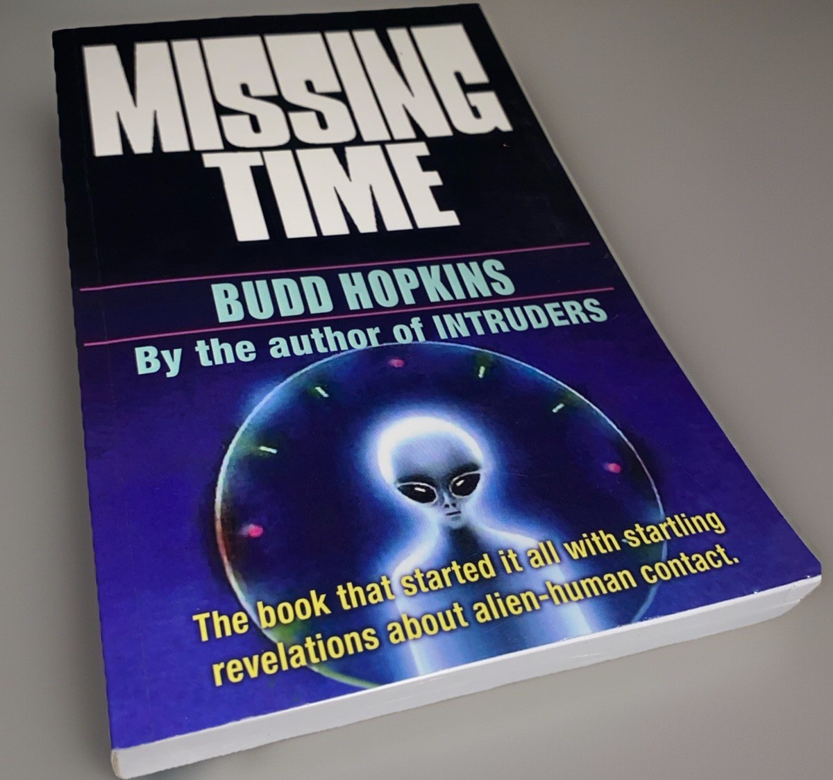 洋書 MISSING TIME by Budd Hopkins Amazon.com: Missing Time: 9780345353351: Hopkins, Budd: Books