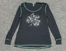 Women  s Small Bling Shamrock St Patrick  s Day Shirt