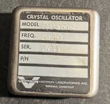 Vectron 1Mhz Crystal Oscillator Model 231-1002 - Works - see waveform