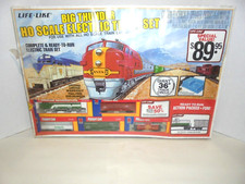 LIFE-LIKE HO TRAIN SET MINT SEALED VINTAGE BURLINGTON DIESEL ENGINE SET