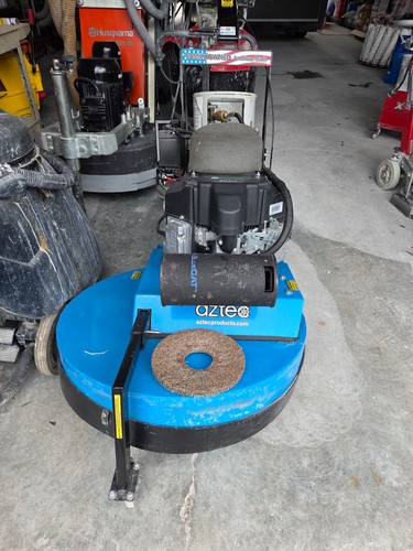 Aztec Sidewinder Propane Walk-Behind floor stripper, 603cc runs great