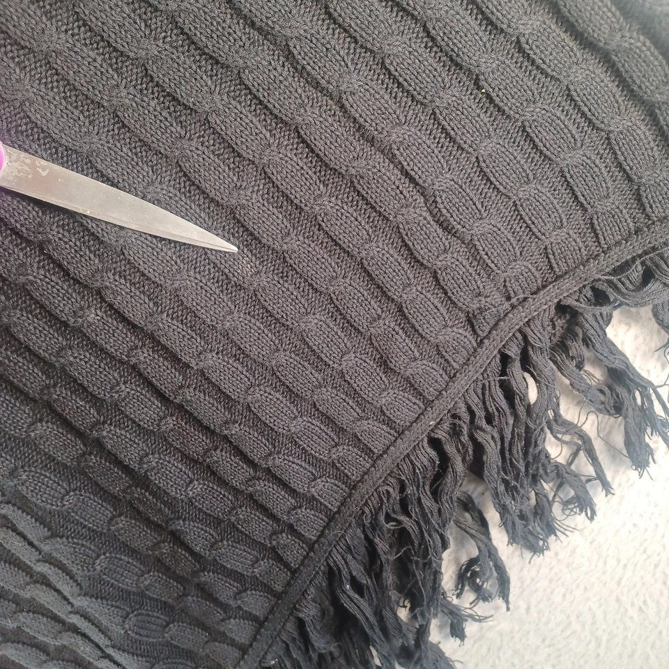 Jaclyn Smith Womens Black Turtleneck Sweater Poncho Size Large Knit Tassled Soft - Image 4 of 4