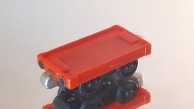Wagon Present Car - The Learning Curve - Red
