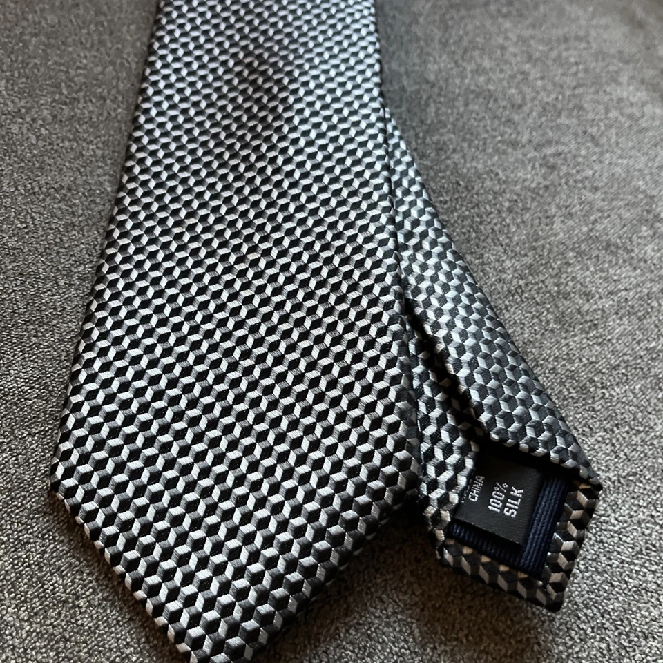 Corbata para hombre Michael Kors negra y plateada Foto 2 de 2