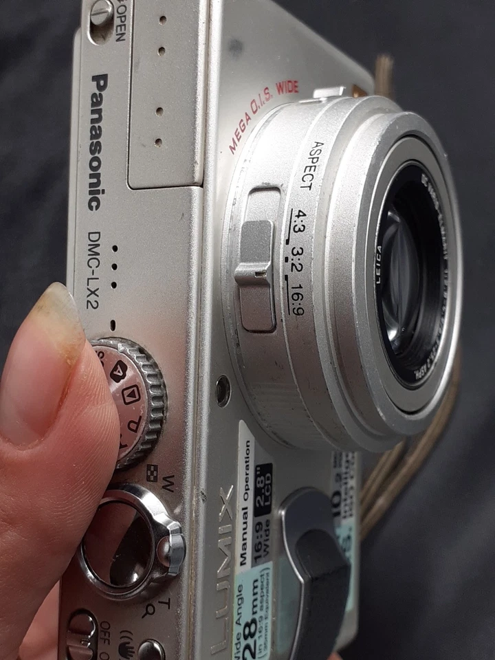 Fotocamera Panasonic Lumix DMC-LX2  Funzionante (#349) - Immagine 4 di 4