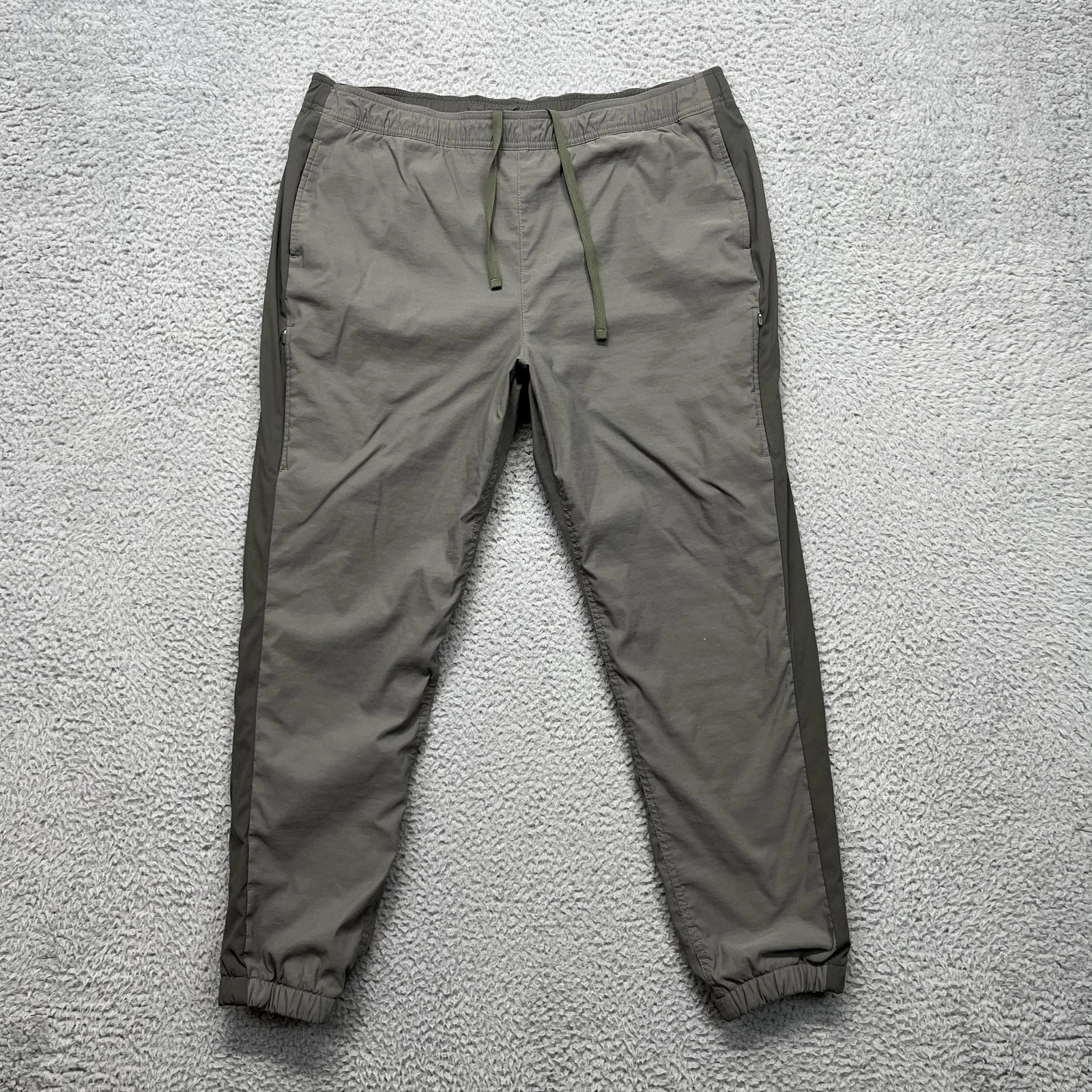 Eddie Bauer First Ascent Jogger Pants Womens 16 Green Fleece Lined Hiking Travel