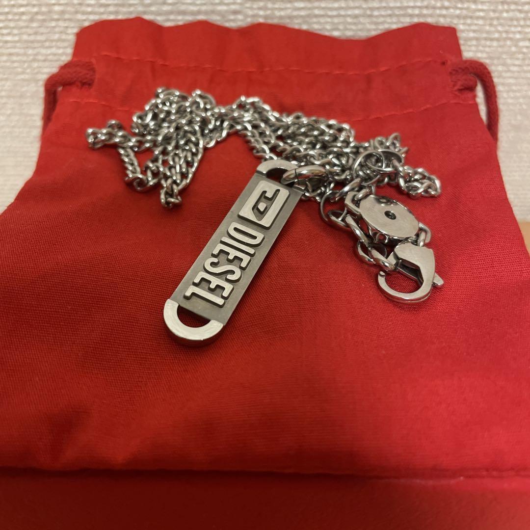 Diesel Men Logo Plate Pendant Almost unused Luxury Urban Diesel Men Logo Plate Pendant Almost unused Luxury Urban