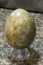 CRYSTAL EGG - JADE