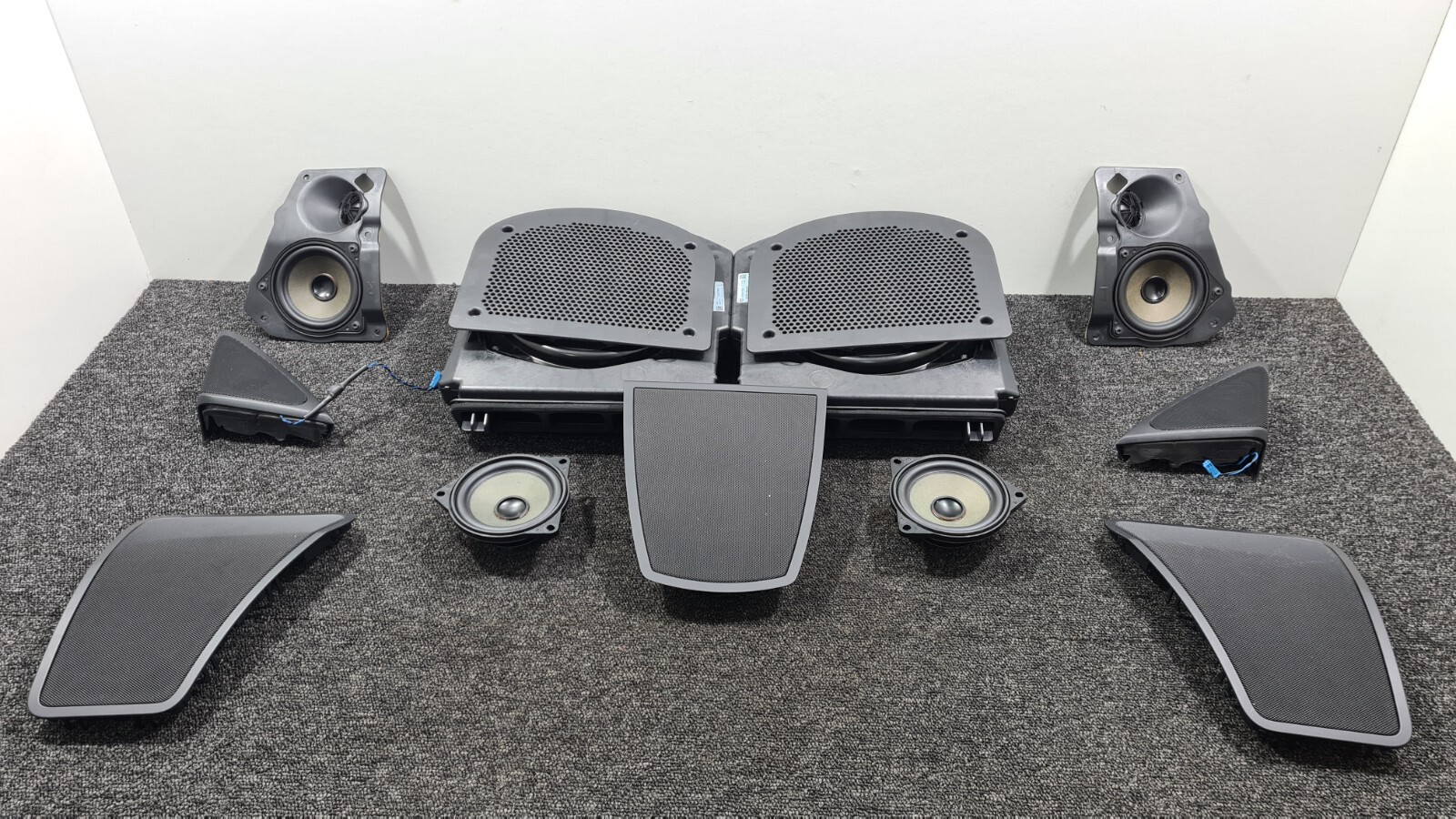 Genuine BMW 7 Series F01 F02 HiFi Sound System Speaker Subwoofer Tweeter Set