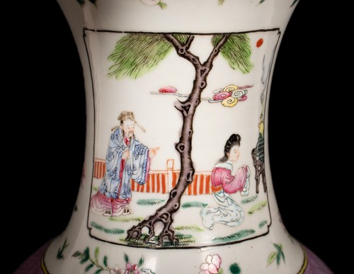 Eine Große Famille Rose Porzellan Vase , China 19. Jh. Qing Daoguang / Xianfeng - Bild 9 von 12
