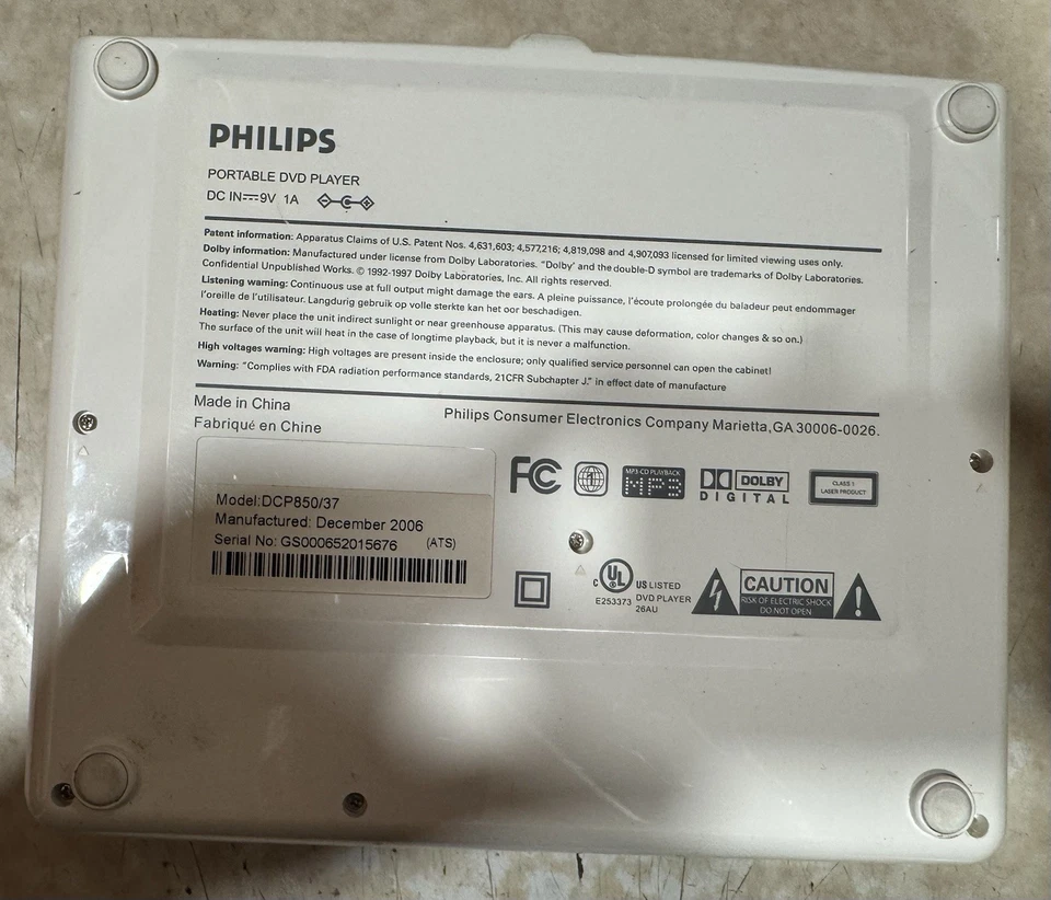 Philips DCP850/37 Portable DVD Player – 8.5" Screen - Image 3 of 3