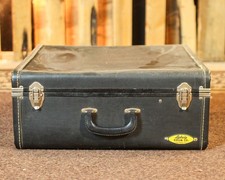 Vintage Ludwig 1960's Suitcase Style Snare Case