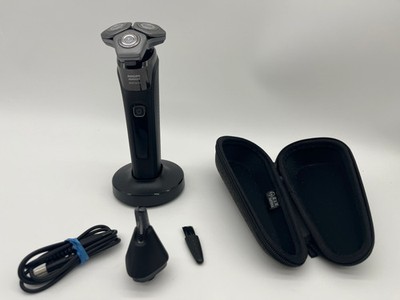 Philips Norelco Shaver 8000 Electric Shaver Wet & Dry with SenseIQ S8696/86