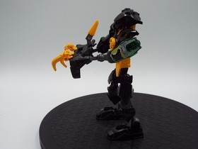 LEGO HERO FACTORY STRINGER 3.0 (2183) COMPLETE FIGURE ****FREE SHIPPING****