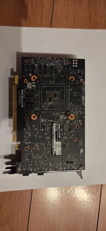 Tarjeta de gráficos para juegos EVGA NVIDIA GeForce RTX 1060 6 GB OC GDDR5 GPU PROBADA Foto 2 de 4