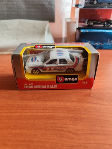 1:43 Lotto 4 Modelli Burago, Ford Sierra + Audi Quattro + BMW M3 + Peugeot 205 - Foto 8 di 24