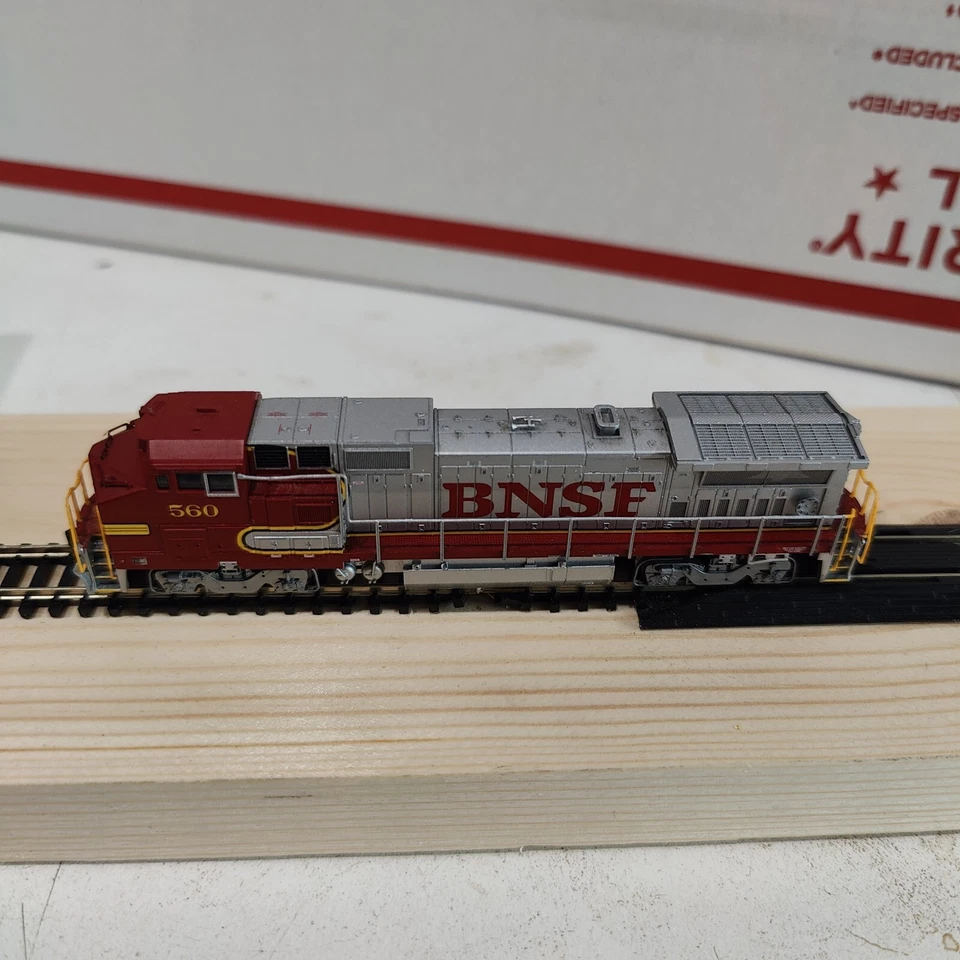 Atlas Dash 8-40BW Digitrax DCC BNSF #560 escala N probado funcionando  Foto 4 de 4