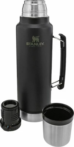 Classic Legendary Stanley Bottle 2 Qt