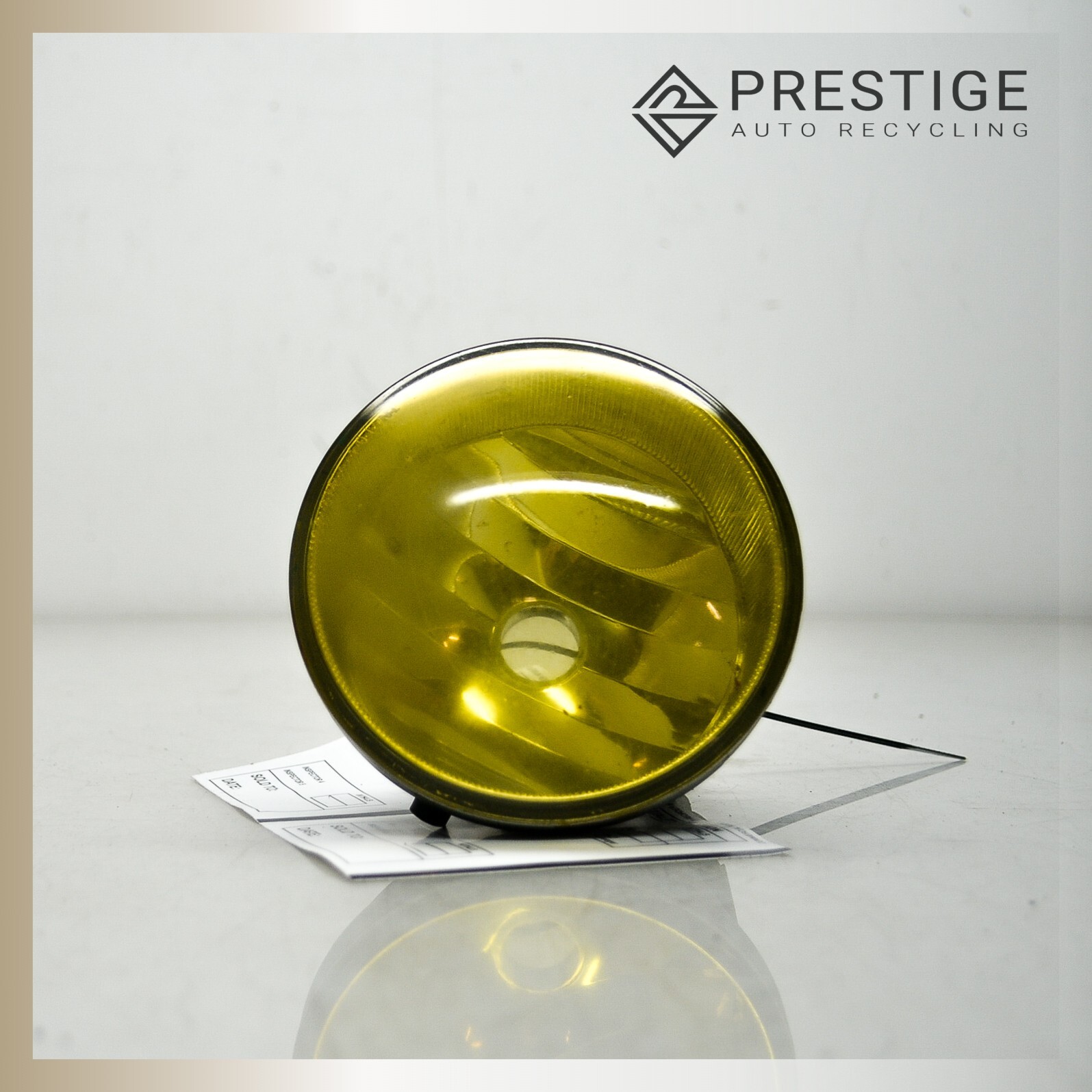 2005-2011 TOYOTA Tacoma Fog Light Lamp Front Left/Right 81210-AA030 OEM