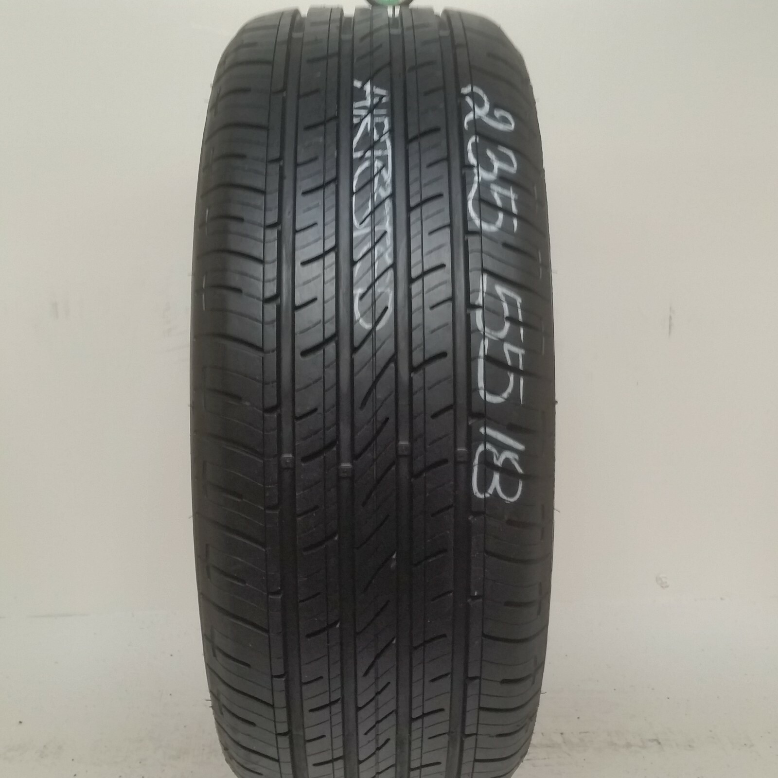 1 Tire 235 55 18 Cooper GLS Touring 100V (9.00/32 = 100 Tread) NO