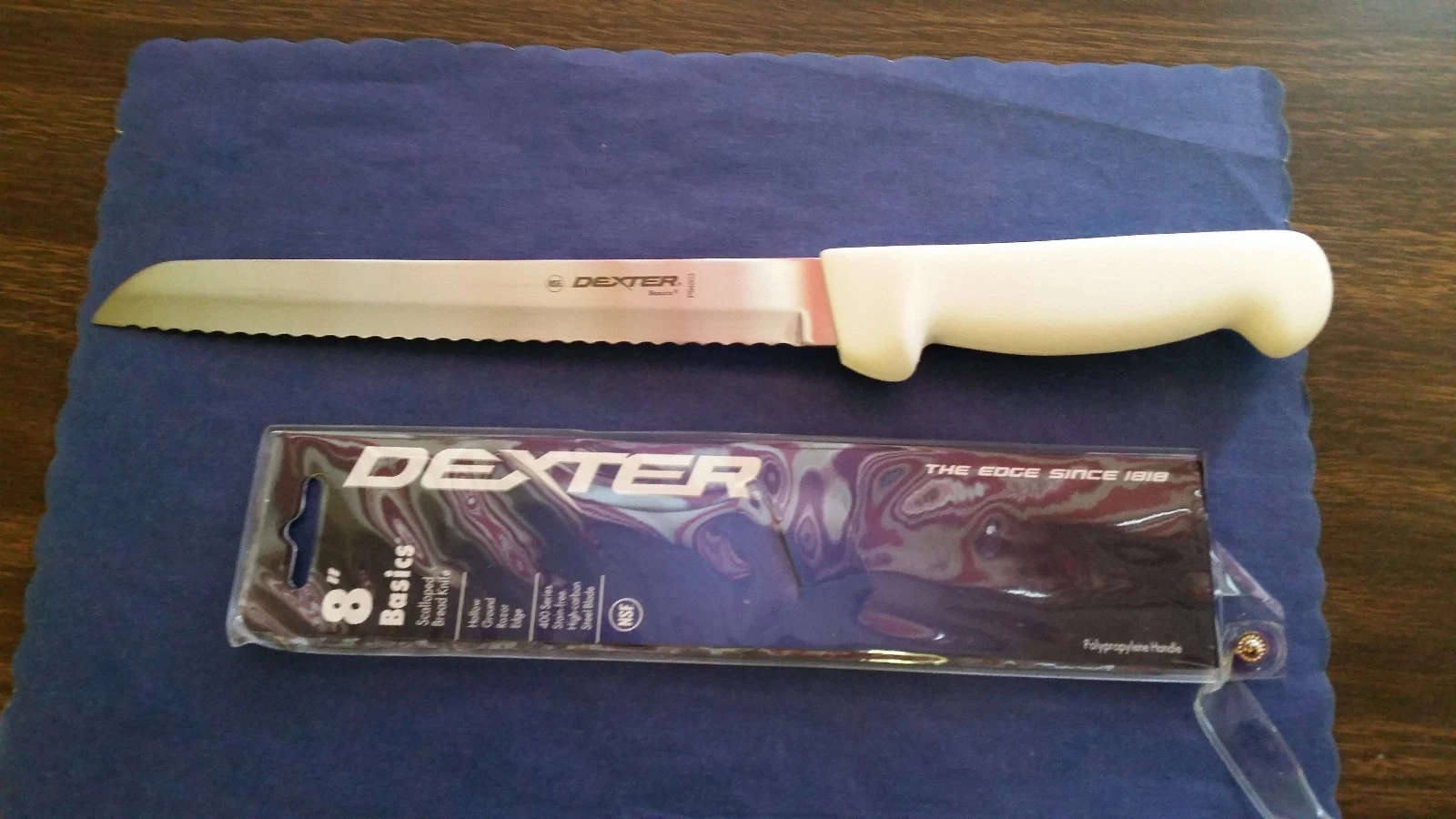 BREAD/SCALLOPED 8" KNIFE COMMERCIAL DEXTER HIGH CARBON STEEL BLADE/NSF APPROVED