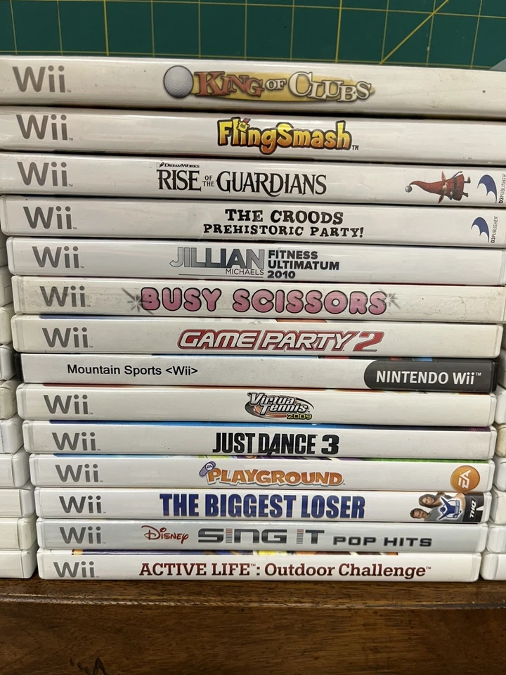 Nintendo WII Video Game Bundle - More than one Ships together - Image 2 of 4