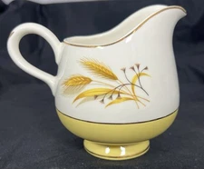 Homer Laughlin Century Service Corp AUTUMN GOLD 4” Creamer