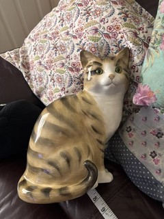 Xtra large Staffordshire Just Cats & Co.