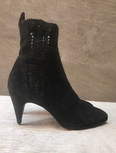 80s ankle boots