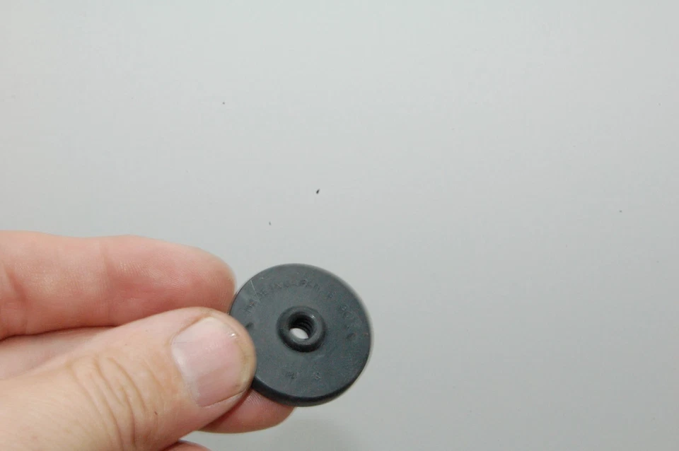 16 NOS Suzuki 09285-06005 sello de aceite de embrague (CANTIDAD-16) GT250 GT380 RL250 T250 TC305 Foto 4 de 4