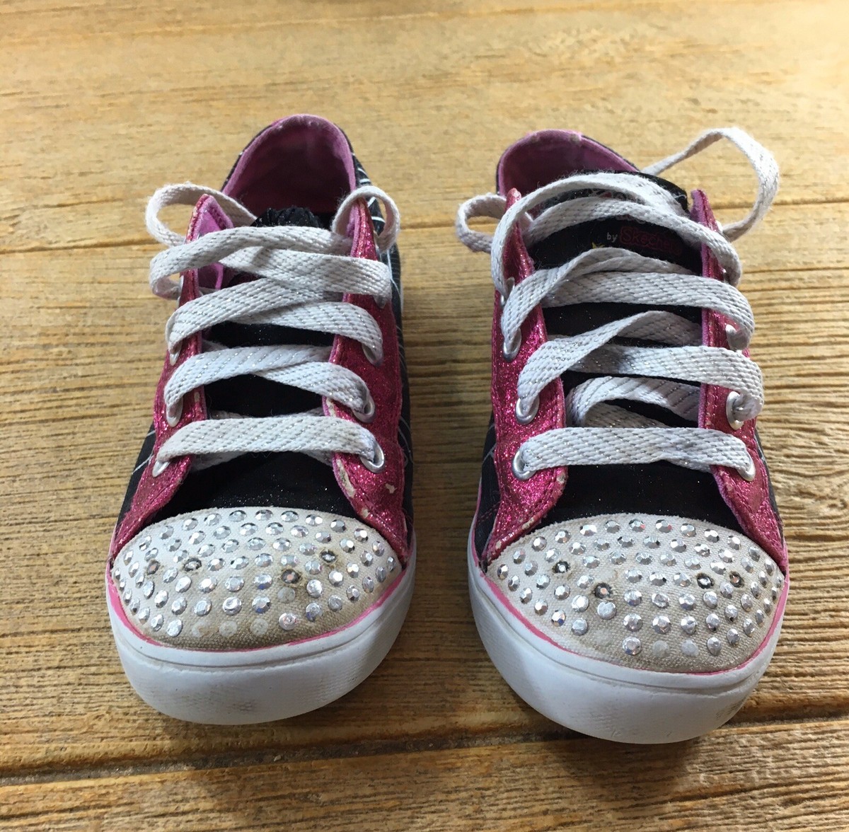 Twinkle Toes Skechers Girls Sneakers Size 1 Light Up Sparkle Low