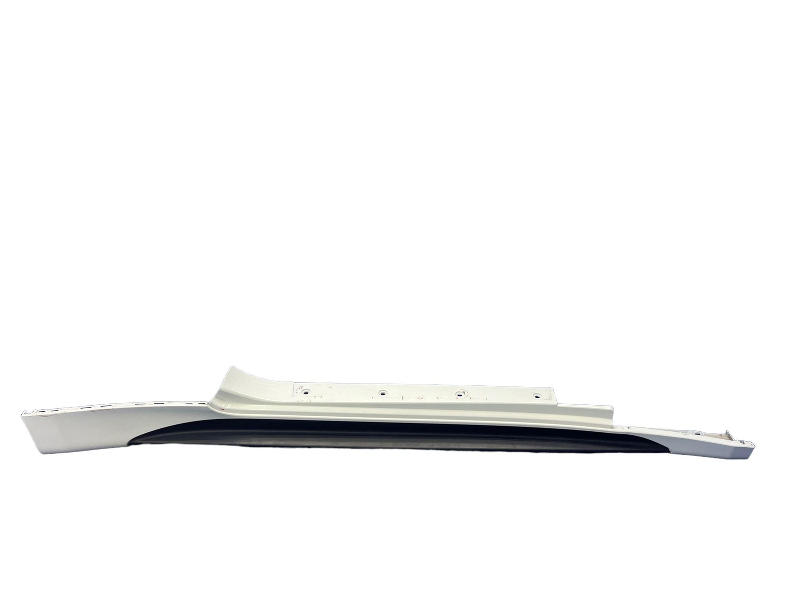 2008-2019 MASERATI GRANTURISMO RIGHT SIDE SKIRT ROCKER MOULDING PANEL (229025)