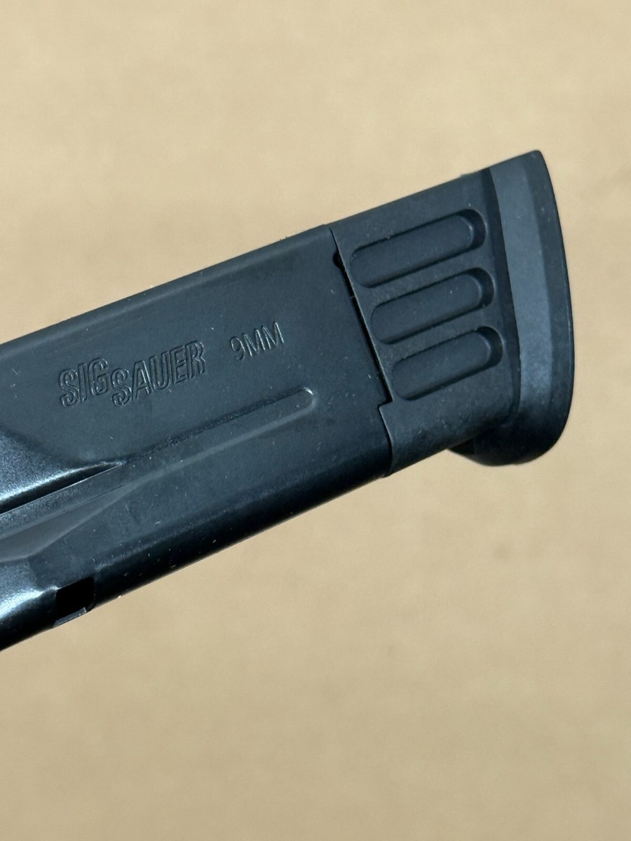 Sig Sauer P365 FUSE / X-MACRO 10-Round Magazine With Pink Finger Extension - OEM 8901466