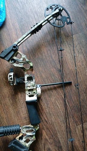 Next G1 Vista Compound Bow & Arrow for Adults and Youth – Hunting Bow Archery - Picture 2 of 9
