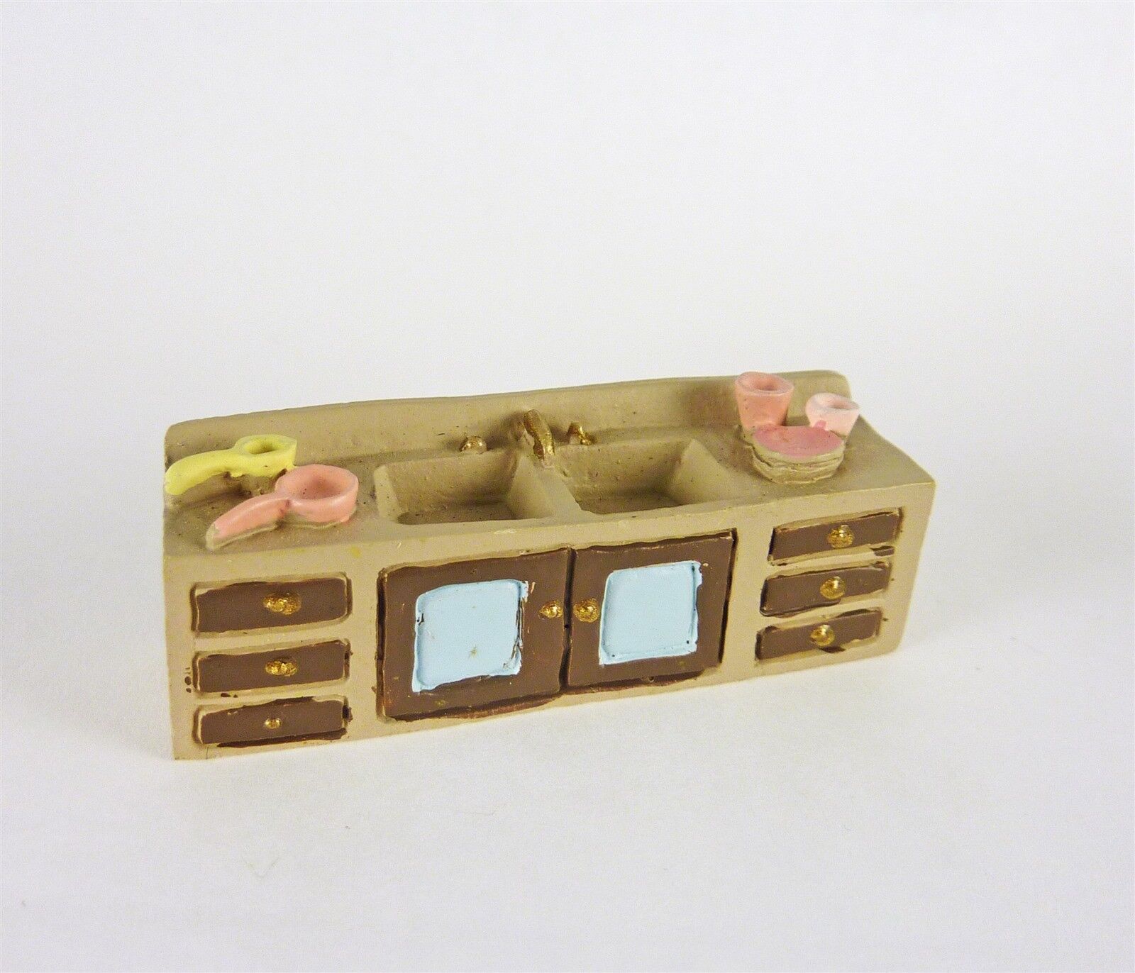 Dollhouse Miniature Quarter Scale 1:48 Kitchen Sink Counter MA92