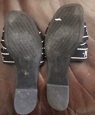 BCBG Generation Black Open Toe Flat Sandals Size 8 Summer