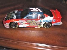 Mike Skinner 31 Lowes Armed Forces/ ARMY 2000 BANK ACTION 1:24 RARE  