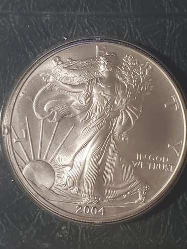 U.S. Mint American Silver Eagle 2004 1 oz 0.999 Fine Silver Coin Uncirculated