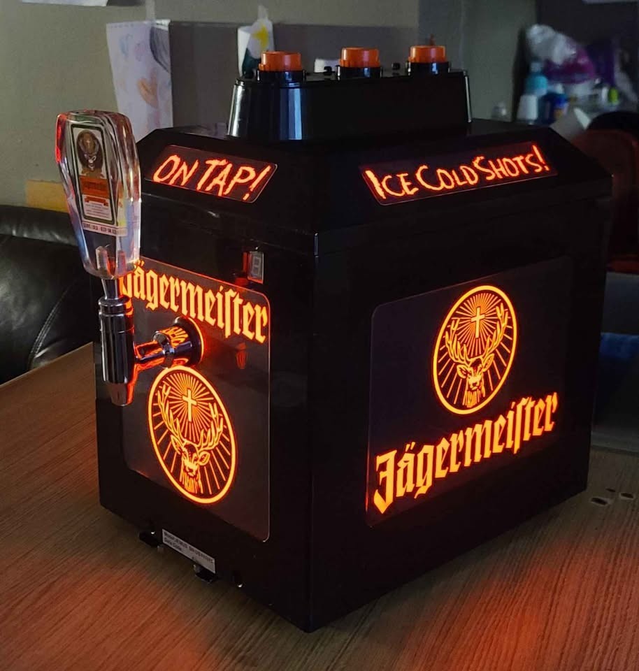 Jäegermeister3 Bottle Cooler (Jagermeister shot cooler by Jemus