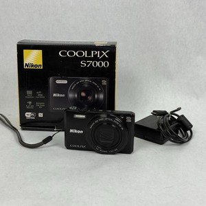 【タイムセール】Nikon COOLPIX P7100　ケース付 Amazon.com : Nikon COOLPIX P7100 10.1 MP Digital Camera with 7.1x