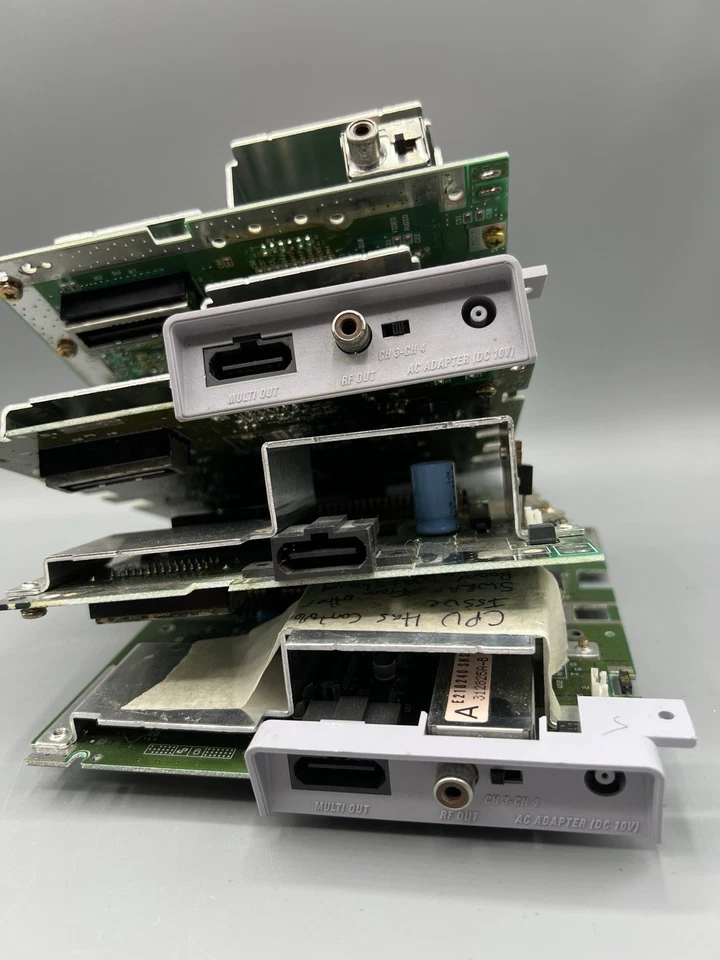 *Lote de 4 placas base originales OEM Super Nintendo SNES para piezas o chatarra* Foto 3 de 3