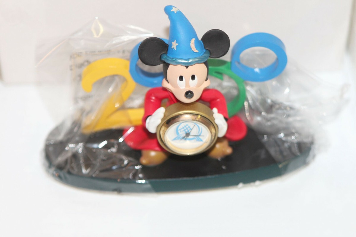 1999 Cast Holiday Celebration Walt Disney World Mickey Mouse