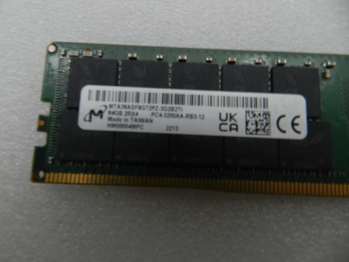 MÉMOIRE SERVEUR DDR4 MICRON 64 Go (1 x 64 Go) 2Rx4 PC4-3200AA MTA36ASF8G72PZ-3G2B2 - Photo 2/3