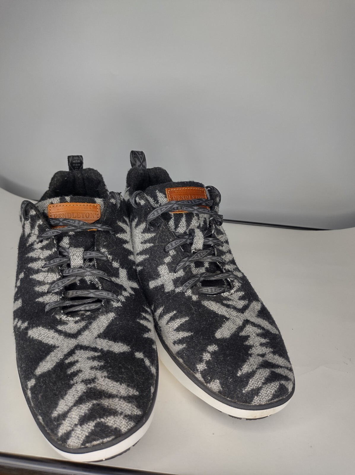 Pendleton Spider Rock Aztec Wool Blend Shoes Wate… - image 2