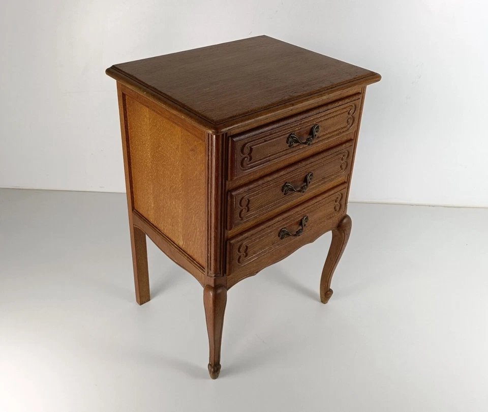 Louis XVI style Bedside End Table Cabinet Nightstand Wood Chest of Drawers 3 dra - Изображение 2 из 4