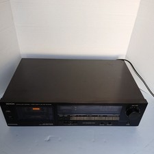 DENON DR-M10HR STEREO CASSETTE TAPE PLAYER.