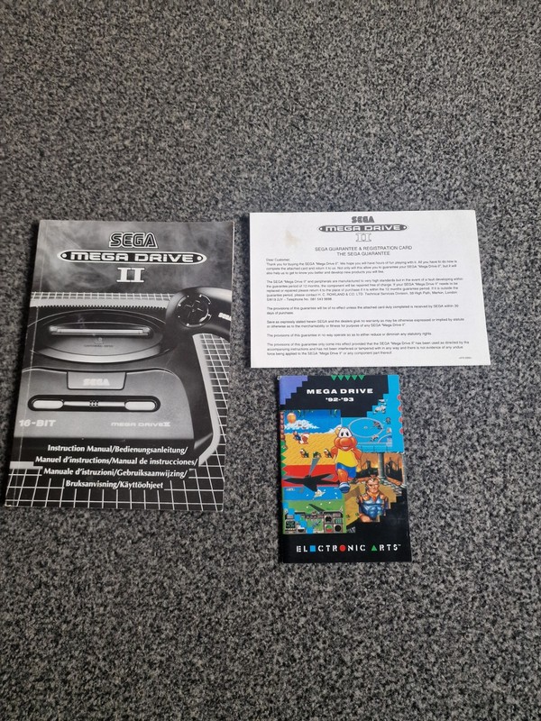 Sega Megadrive 2 Console Manaul And Documents Original Bag