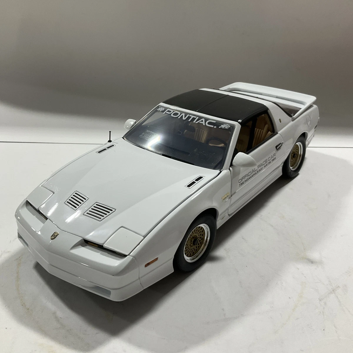 1989 Pontiac Turbo Trans Am Indianapolis 500 pace car 1:18 diecast
